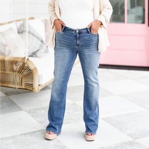 Judy blue Mid rise Medium wash Vintage bootcut jeans